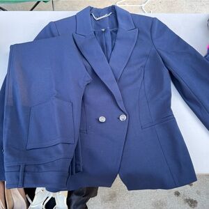 Elegant Navy Blue Women's Blazer and pants set